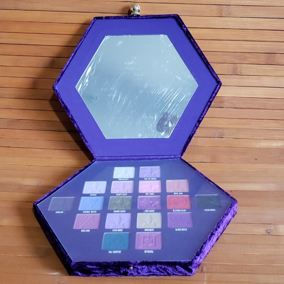 Jeffree Star Eyeshadow Palette Blood Lust - Picture 6 of 10